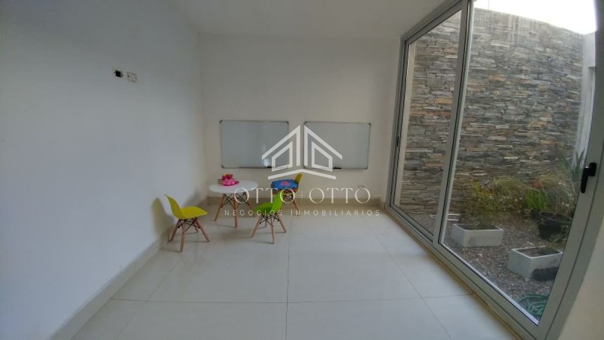 Apartamento en venta Playa Mansa 2 dormitorios