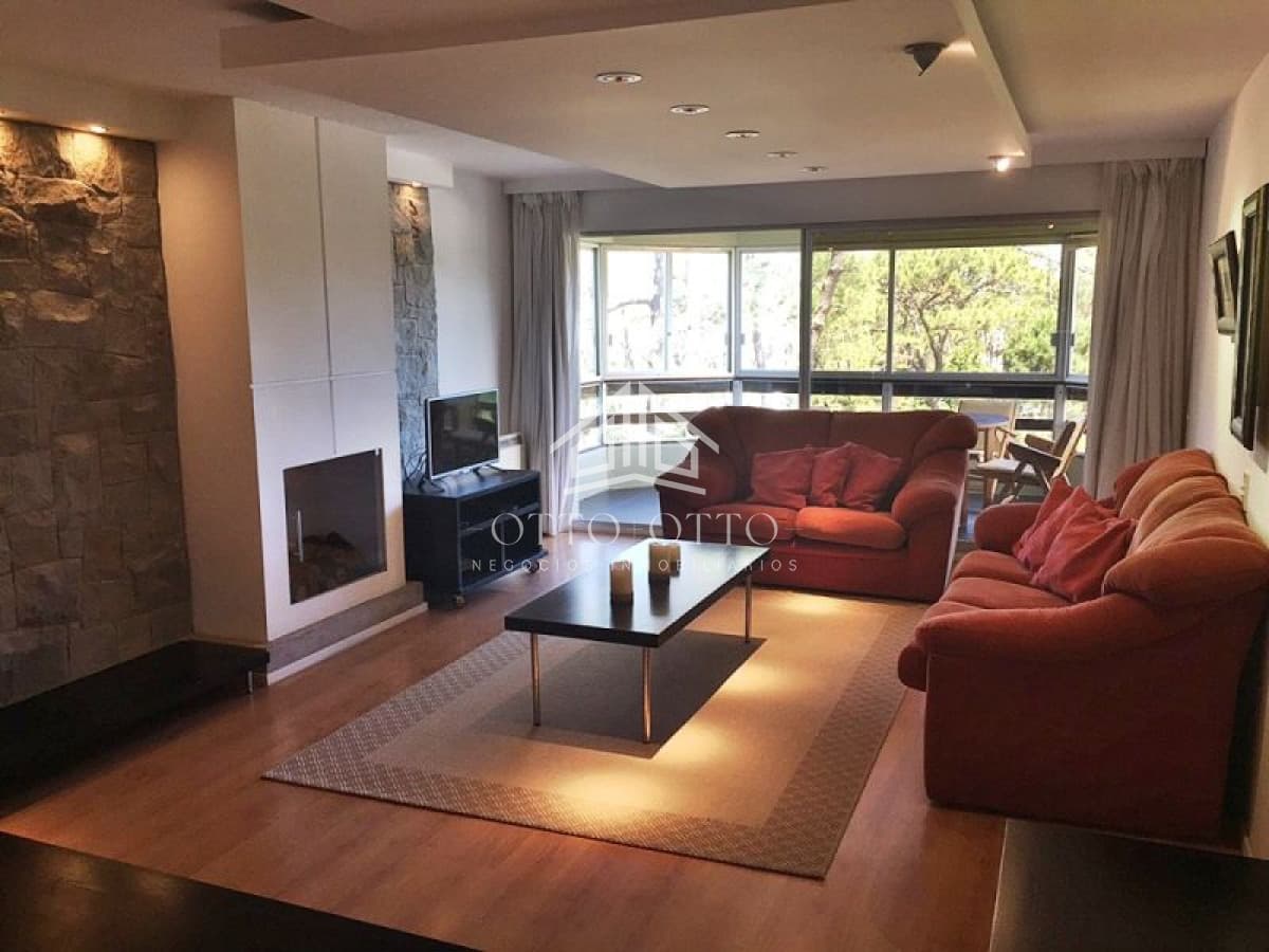 Apartamento en venta Punta Del Este 3 dormitorios