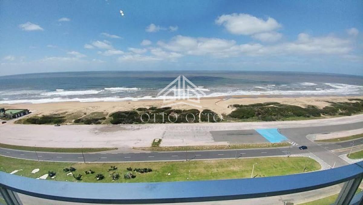 Apartamento en venta Playa Brava 3 dormitorios
