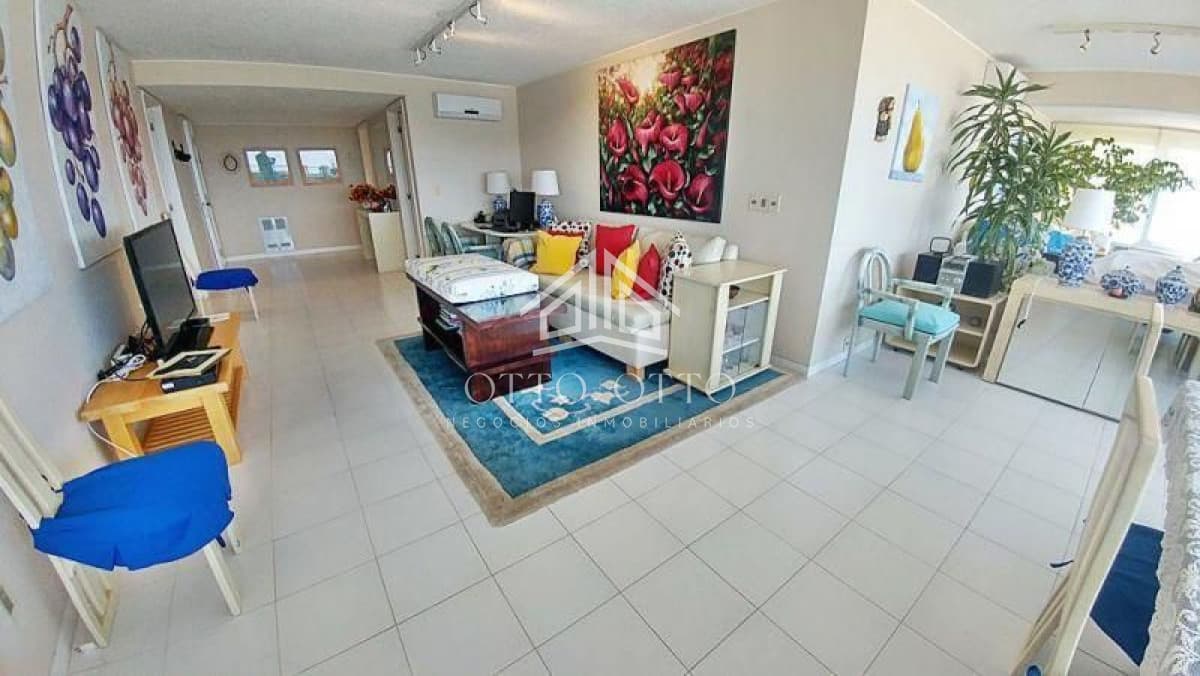 Apartamento en venta Playa Brava 3 dormitorios