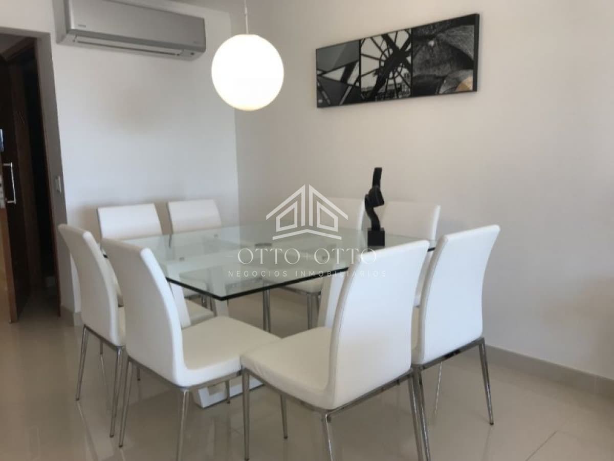 Apartamento en venta Playa Mansa 2 dormitorios