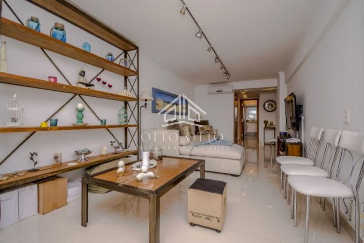 Apartamento en venta Playa Mansa 2 dormitorios