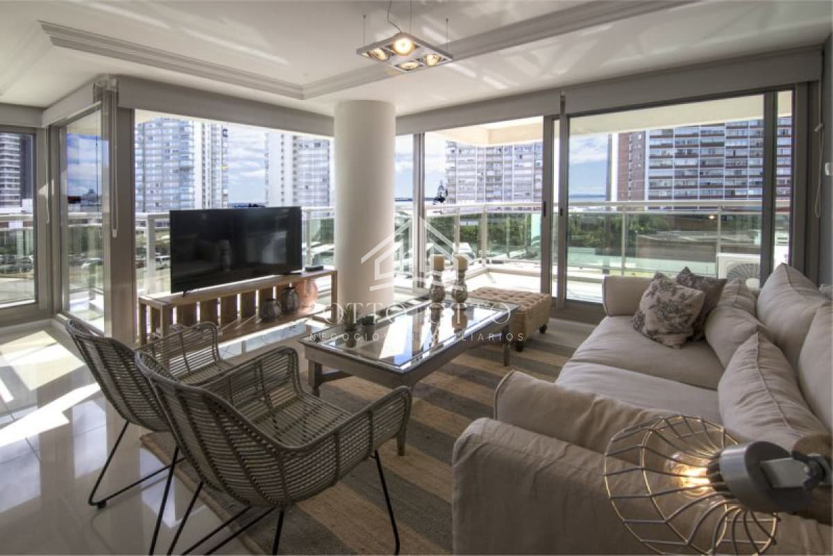 Apartamento en venta Playa Brava 2 dormitorios