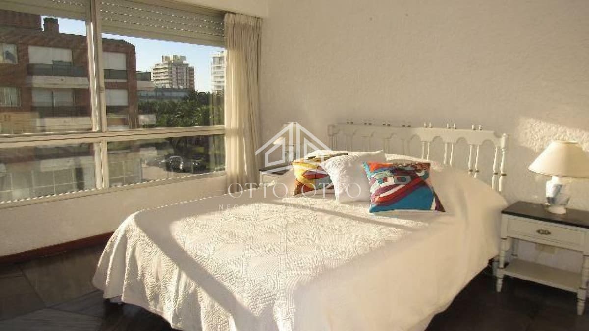 Apartamento en venta Peninsula 2 dormitorios