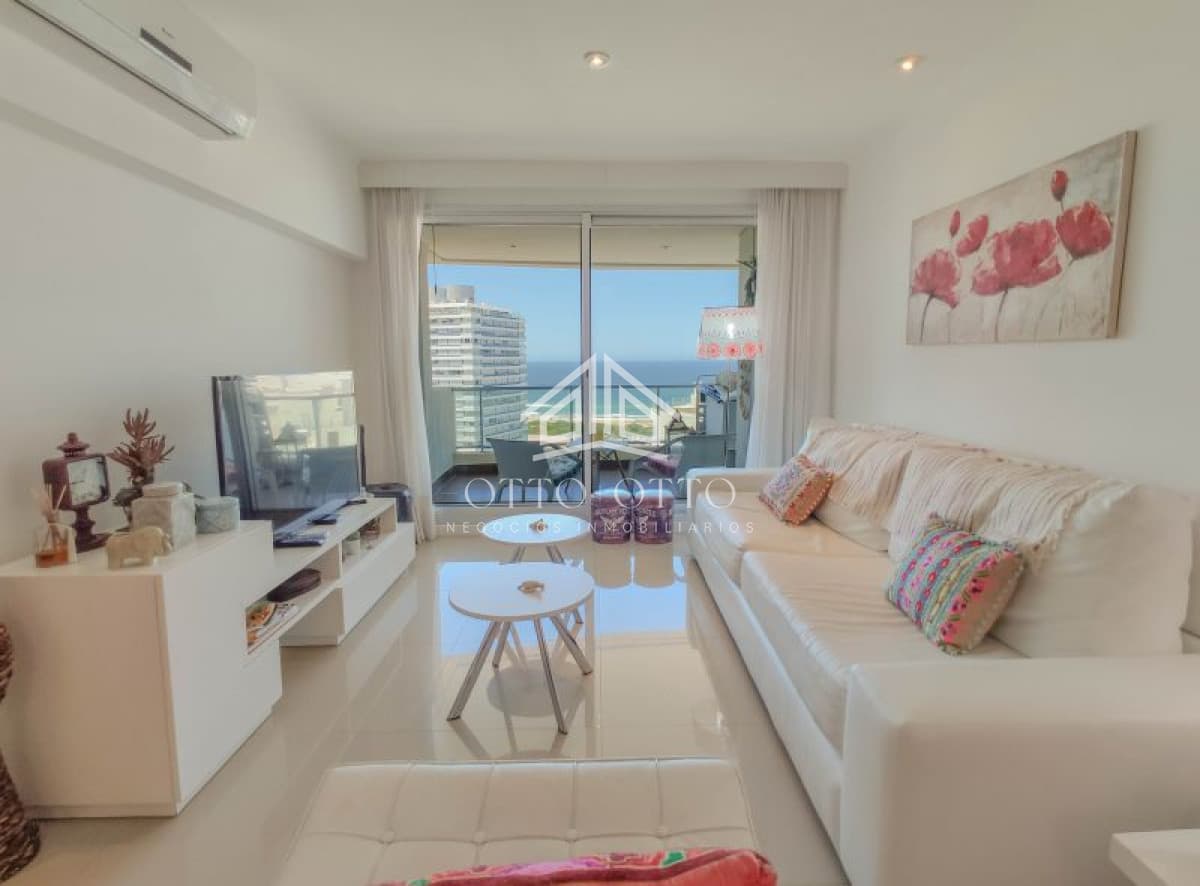 Apartamento en venta 3 dormitorios, en Punta del Este