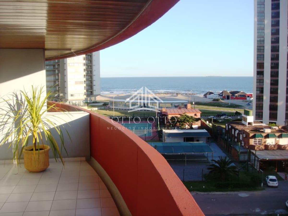 Apartamento en venta Playa Brava 2 dormitorios