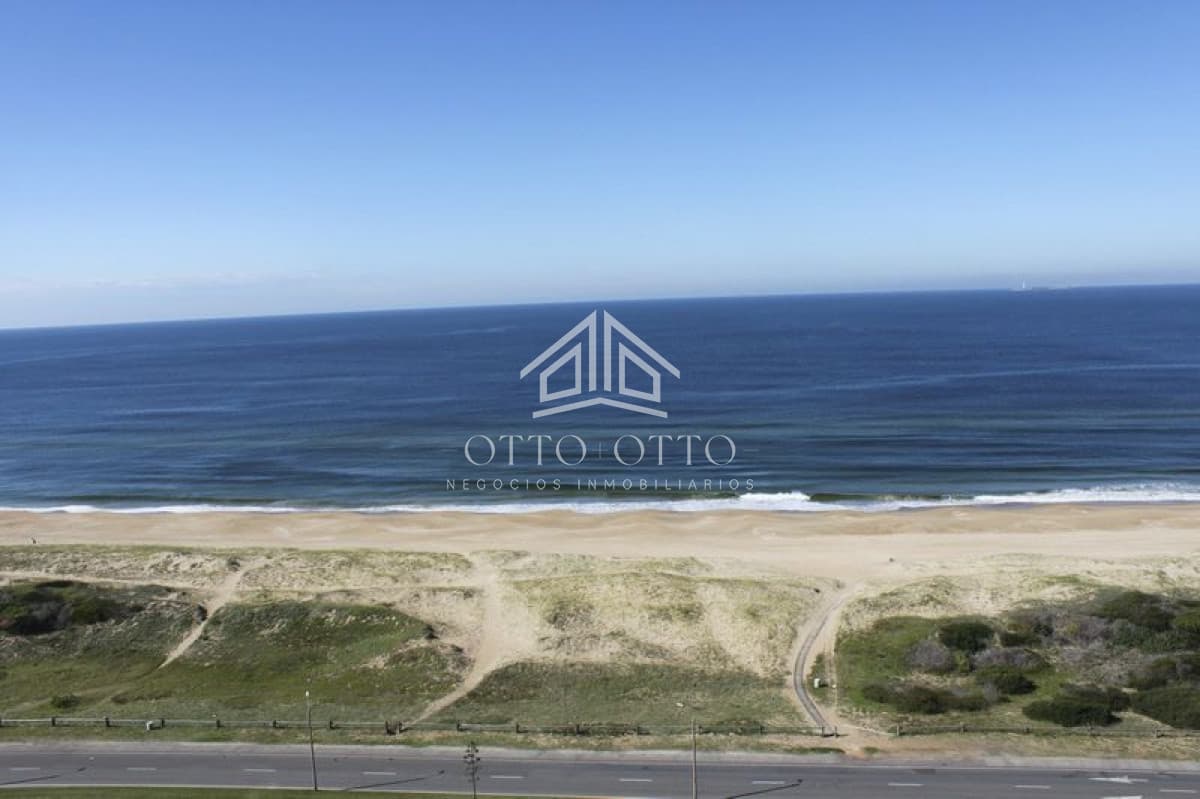 Apartamento en venta Playa Brava 3 dormitorios