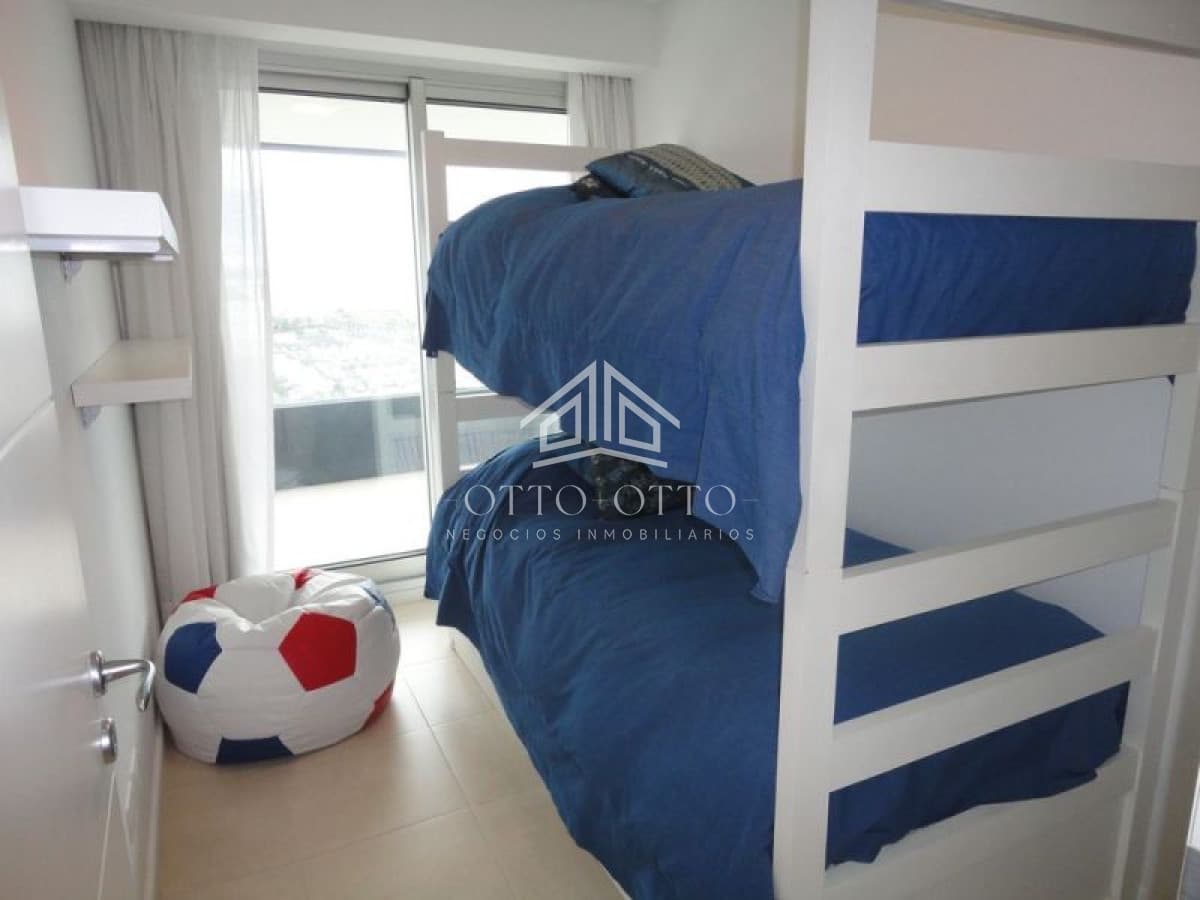 Apartamento en venta  3 dormitorios
