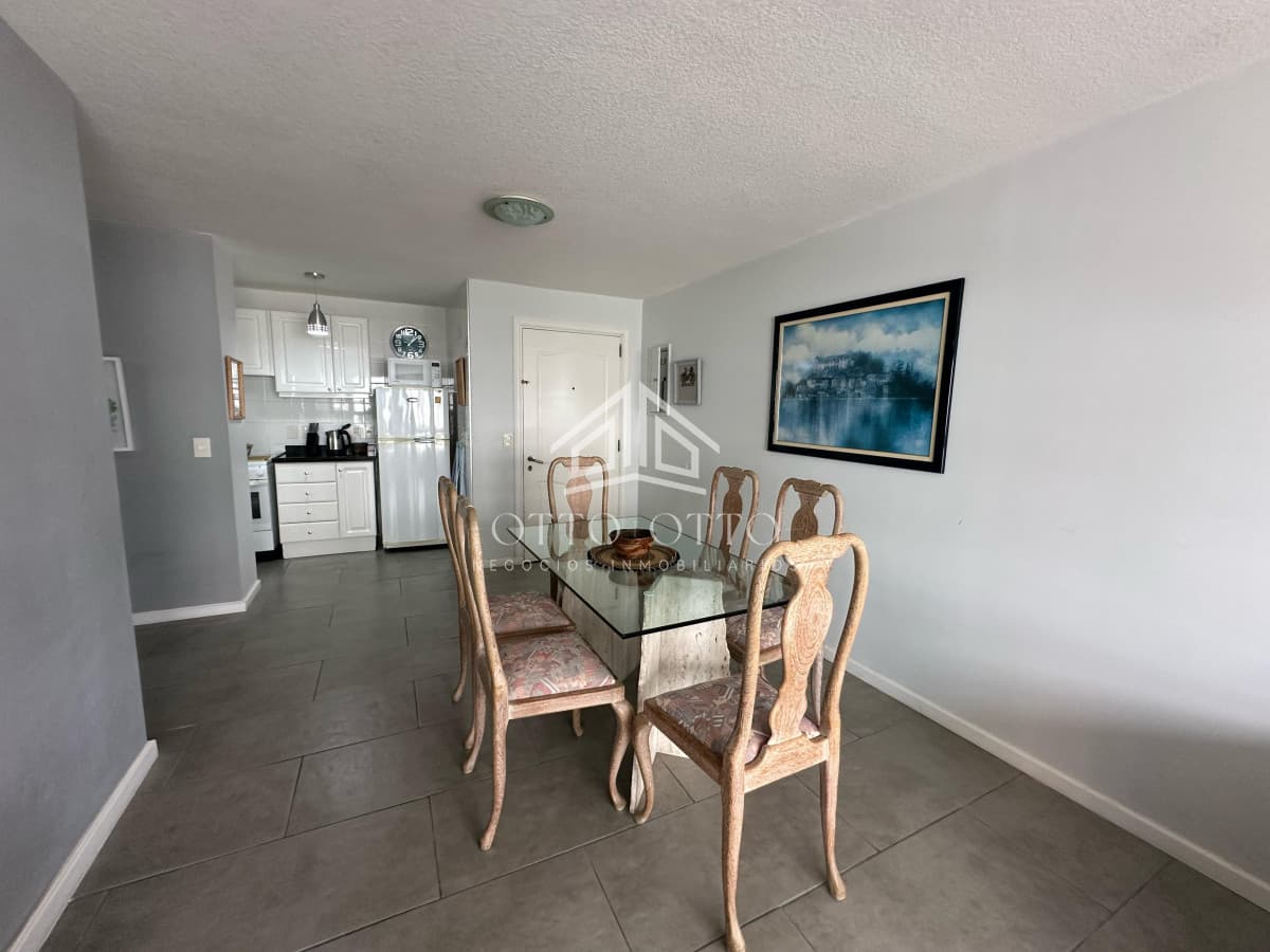 Venta apartamento un dormitorio punta del este Mansa edificio Palm Beach