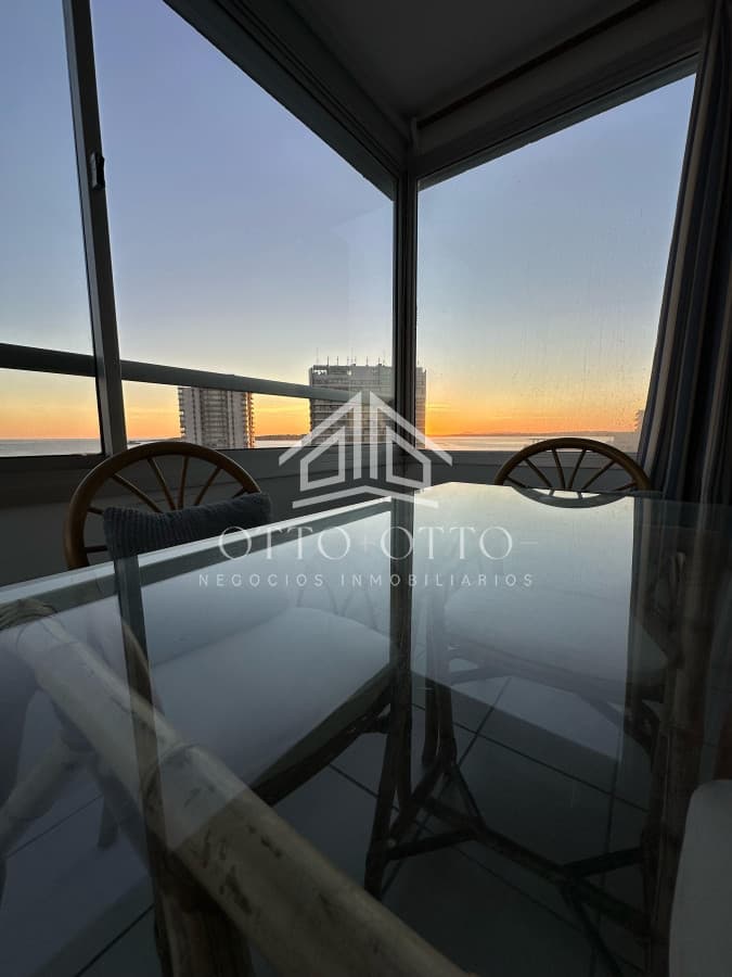 Venta apartamento un dormitorio y medio punta del este edificio cap ferrat