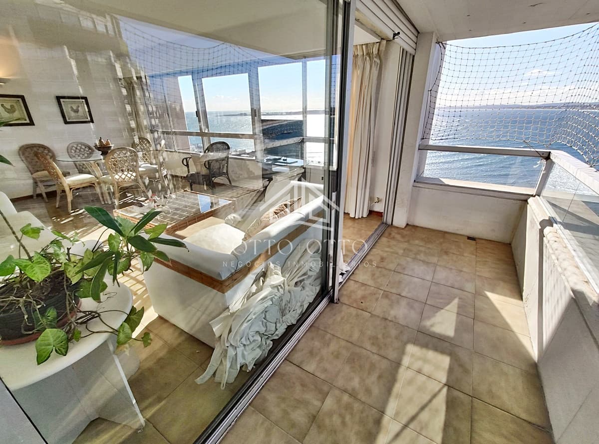 Apartamento en Peninsula de  Punta del Este! 3 dormitorios