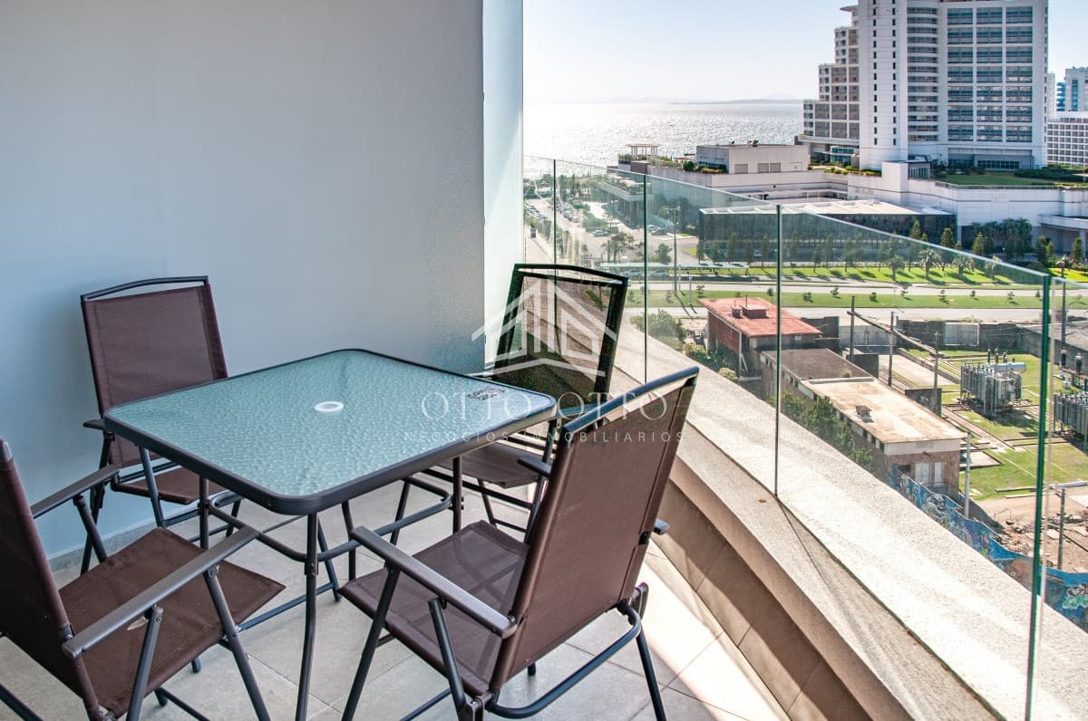 Departamento amplio en Artower