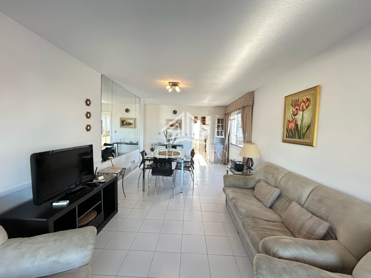 Venta apartamento tres dormitorios Punta del este Peninsula con garaje