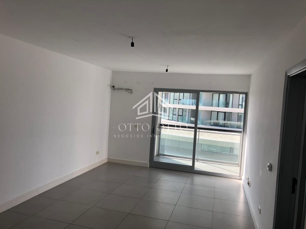 apartamento de 2 dormitorios 2 baños y parrillero propio