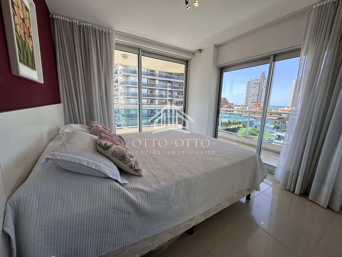 Venta apartamento un dormitorio punta del este edificio Sol y Luna 2