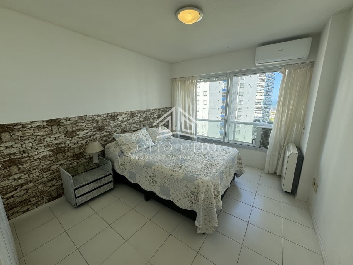 apartamento de 1 dormitorio con vista al mar