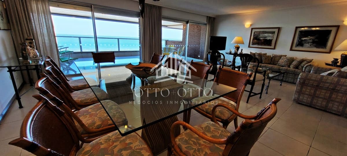 Frente al mar, inmejorables vistas