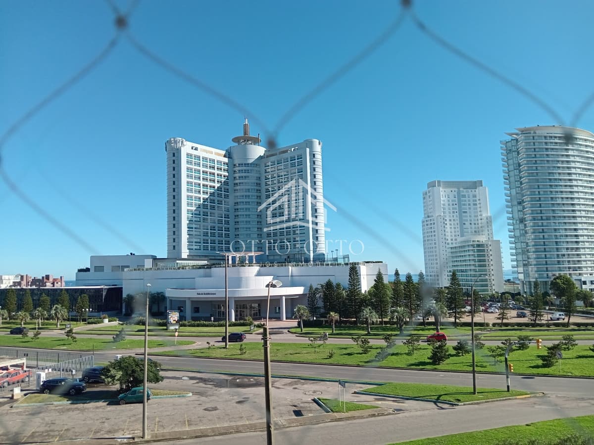 Apartamento en venta  3 dormitorios zona Mansa