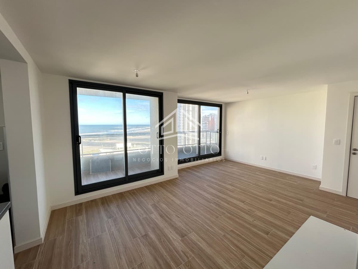 Venta apartamento dos dormitorios punta del este playa brava edificio siglo sol ii vista al mar