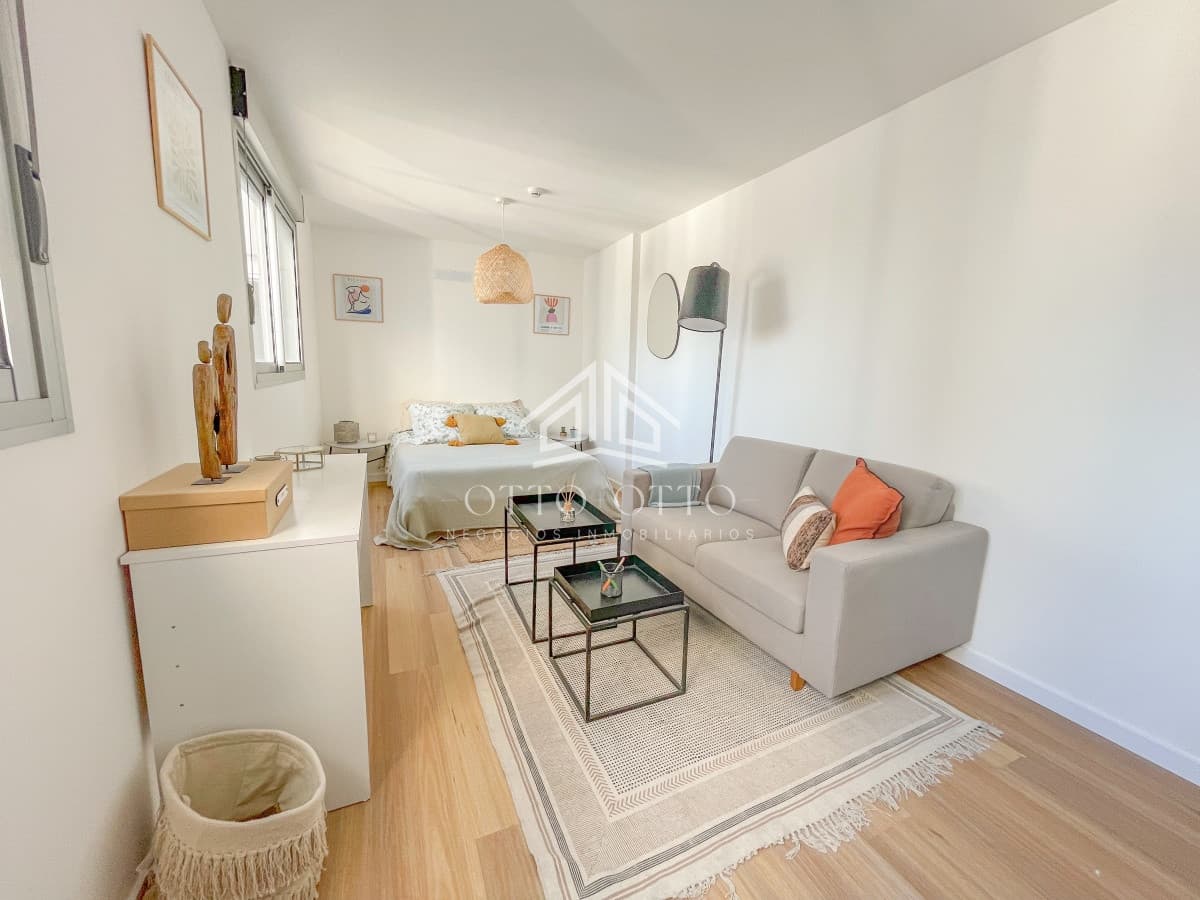 Monoambiente en venta en tres cruces