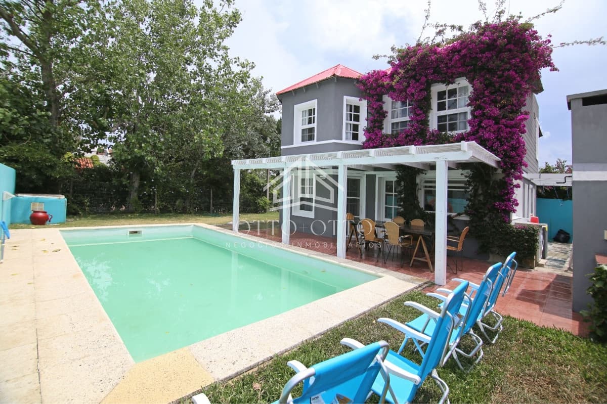 Casa en venta, La barra