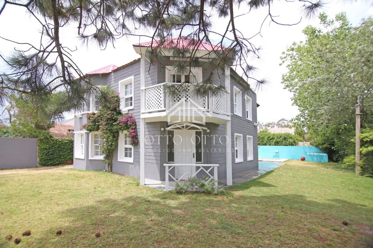 Casa en venta, La barra