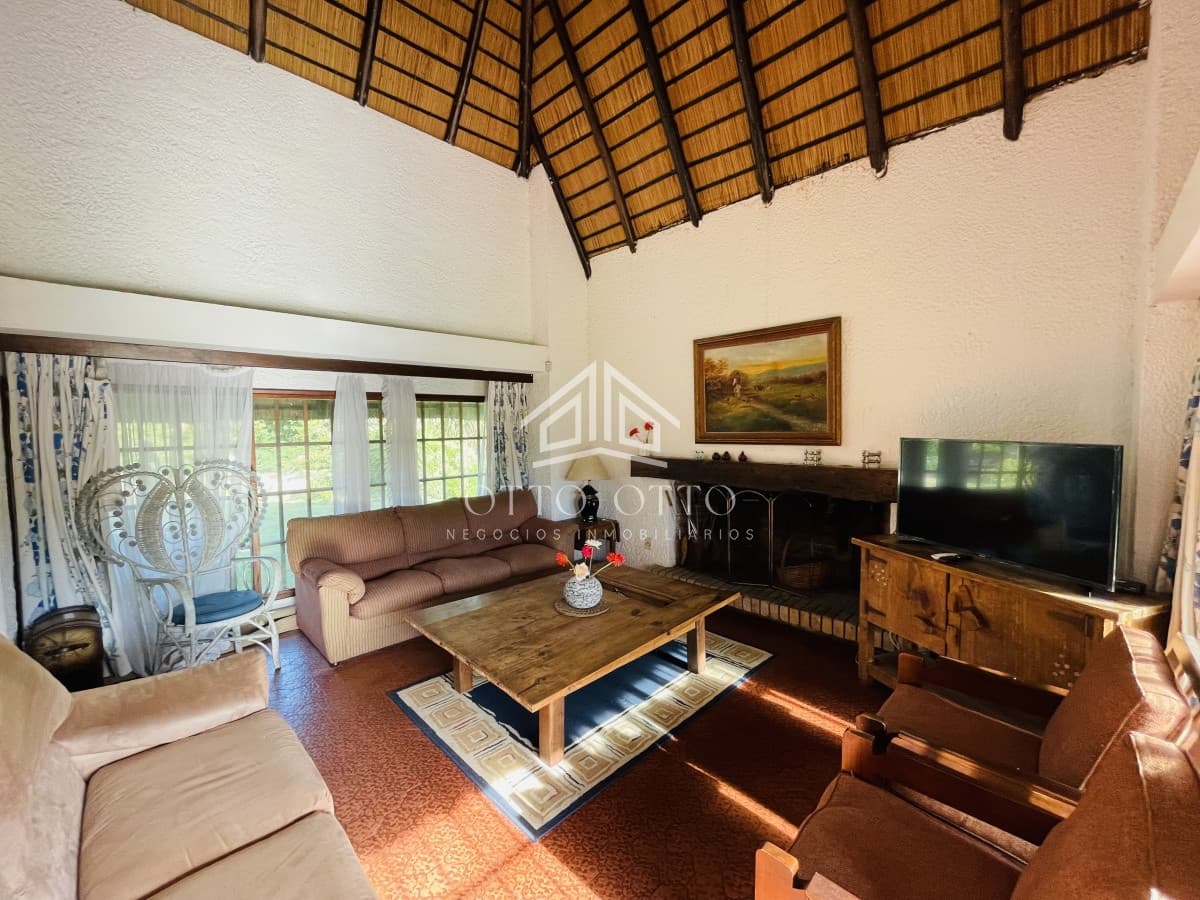 Casa de 3 dormitorios en Marly, Punta del Este