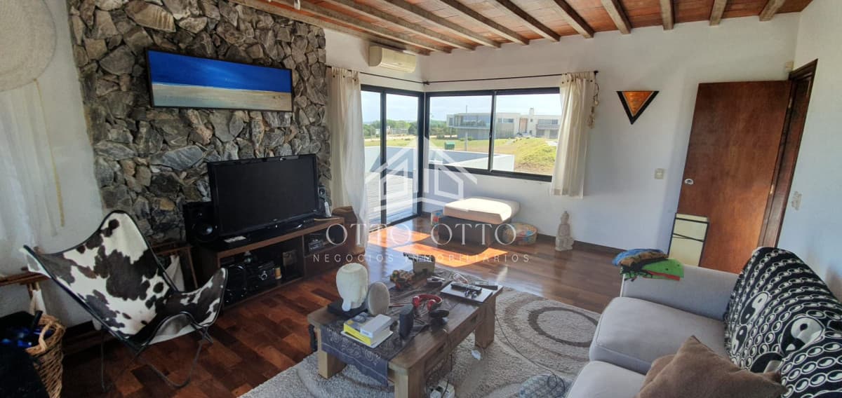 VENTA HERMOSO CHALET A METROS DEL MAR EN JOSÉ IGNACIO