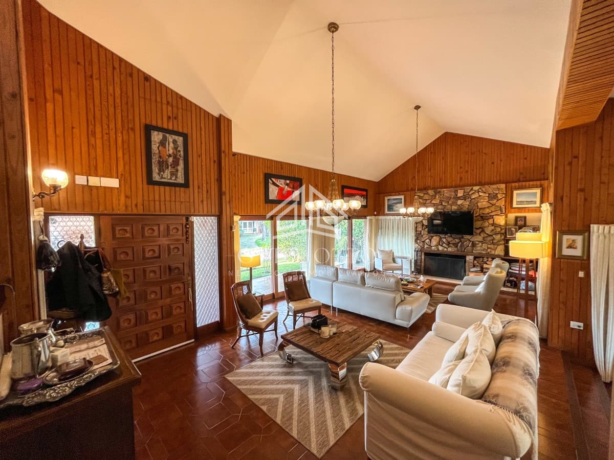 Casa en venta en Playa Mansa Punta del Este