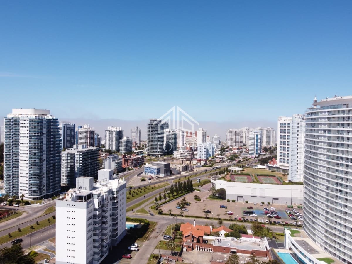 Lote en venta en Playa Mansa 