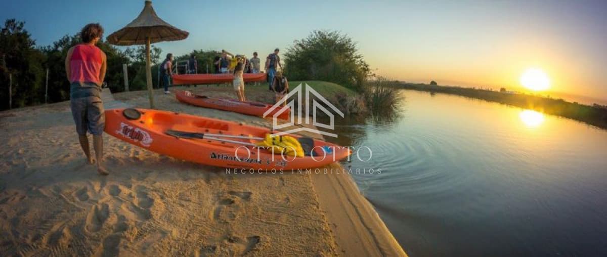 Terreno en venta La Barra tera.uy/index.php?c=Web&t=5&noMenu&id=468publicacion