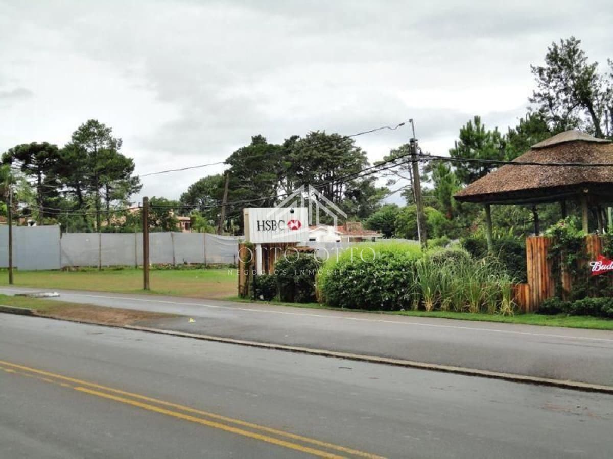 Terreno en venta para desarrollo en Punta del Este