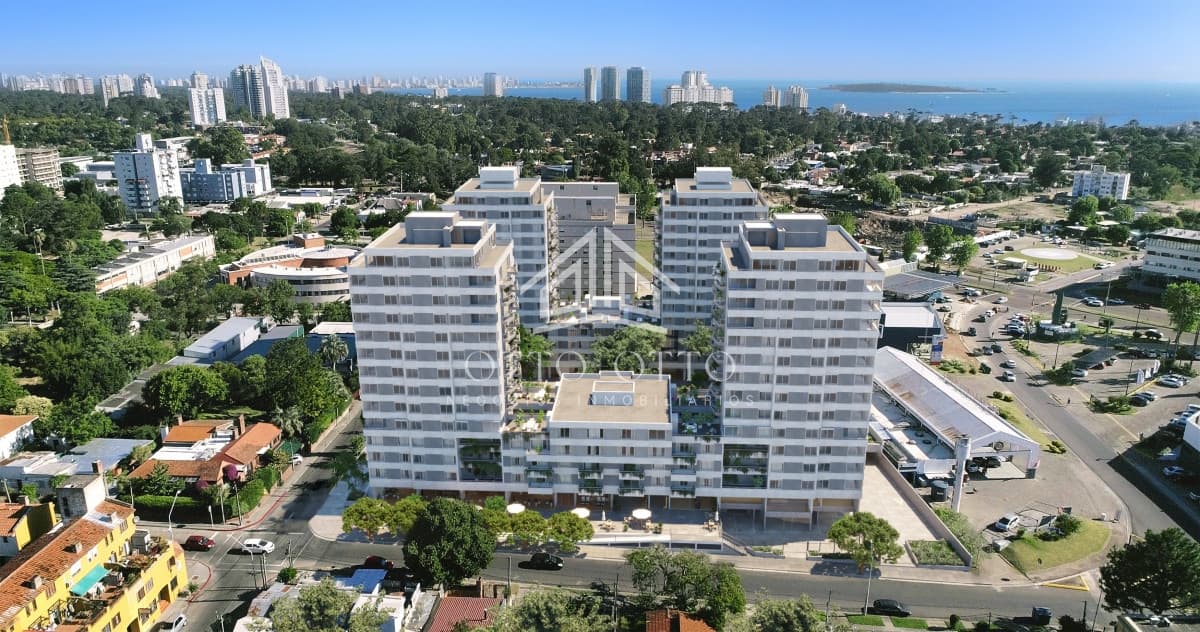 Apartamento de 2 dormitorios en venta, Maldonado