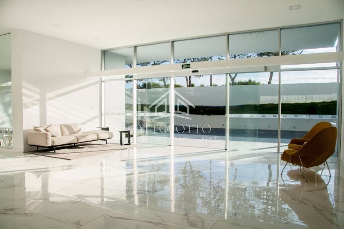 Apartamento en venta Playa Mansa 2 dormitorios