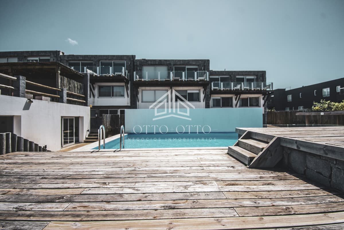 Apartamento de 2 dormitorios en Manantiales, Punta del Este!