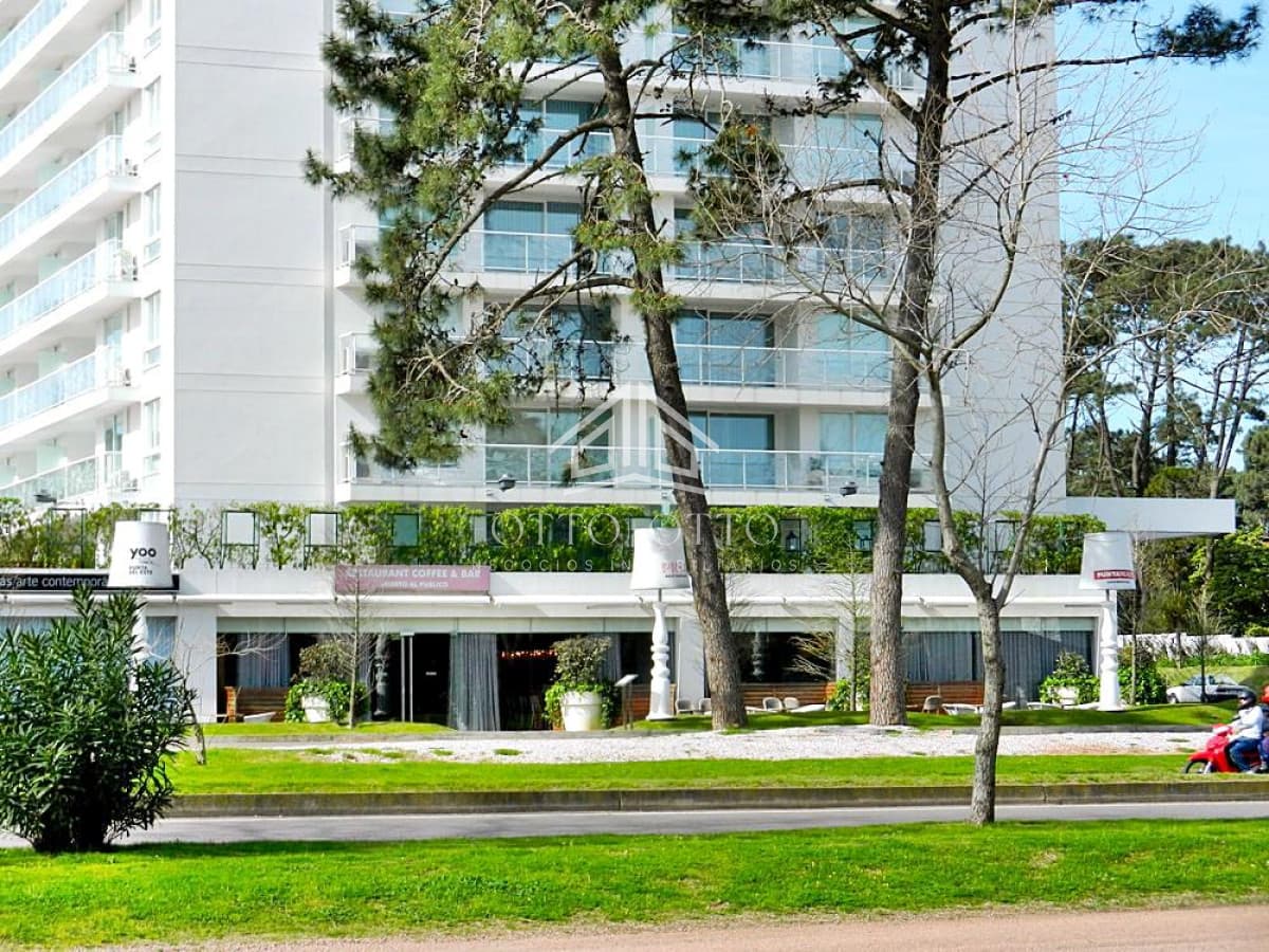 Apartamento en Roosvelt, Punta del Este, 2 dormitorios.