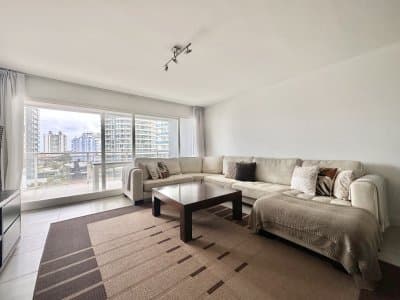 Departamento en Venta de Tres Dormitorios, Proyecto en Pozo
