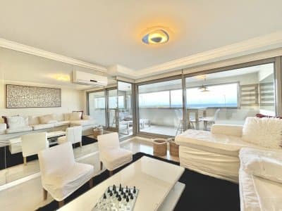 Departamento en Venta de Tres Dormitorios en Pozo