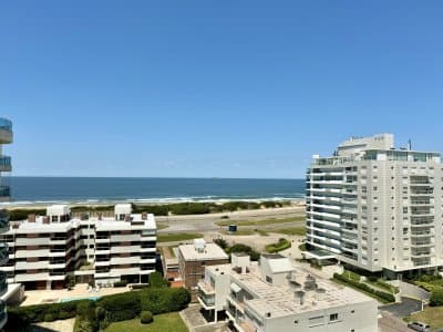 Departamento en Venta de Tres Dormitorios en Pozo